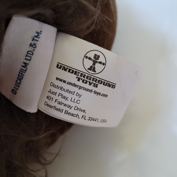 Needs to go! Underground toys Star Wars Talking Chewbacca Plush - Picture 7 of 7